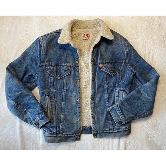 Vintage Levi’s Sherpa Jean Jacket - Picture 2 of 6